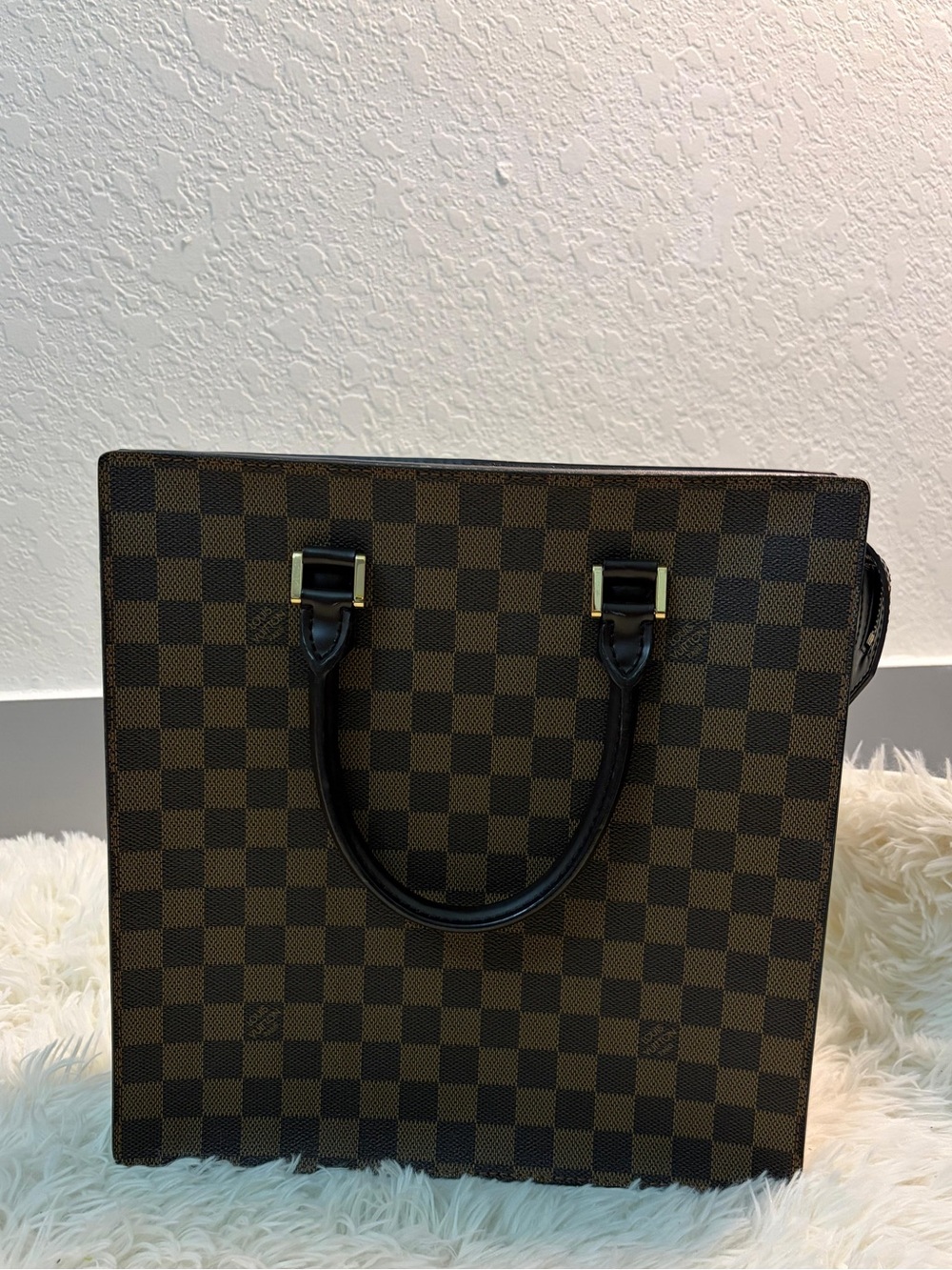 Louis Vuitton Damier Ebene Sac Plat
